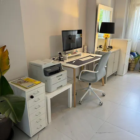 Casa Amplia Y Exclusiva Holiday home Malaga