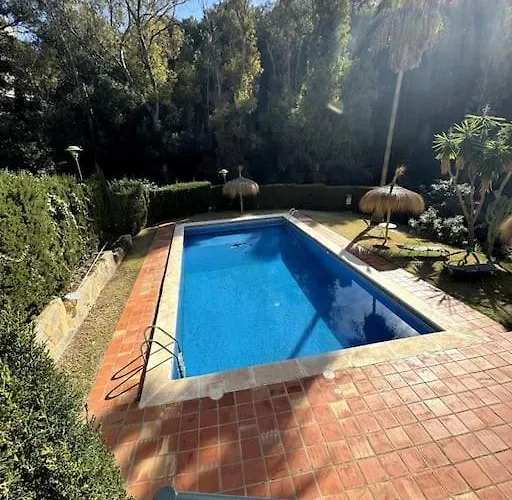 Casa Amplia Y Exclusiva Malaga