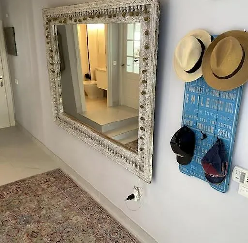 Casa Amplia Y Exclusiva Malaga