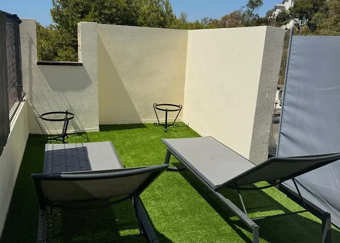 Casa Amplia Y Exclusiva * Malaga