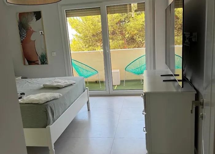 Casa Amplia Y Exclusiva Malaga
